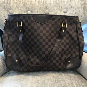 Louis Vuitton Purse